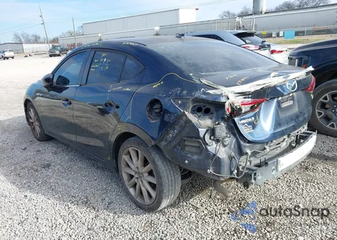 2017 Mazda Mazda3 Grand Touring z USA, uszkodzony, nr VIN JM1BN1W38H1102718